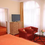 Hotel Romantik Im Roehl Timmendorfer Strand
