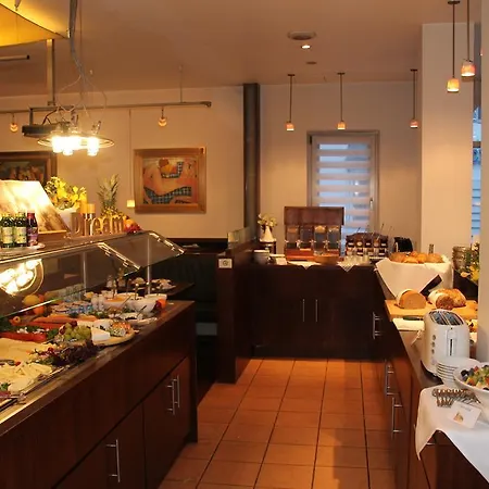 Romantik Im Roehl Hotel 4*