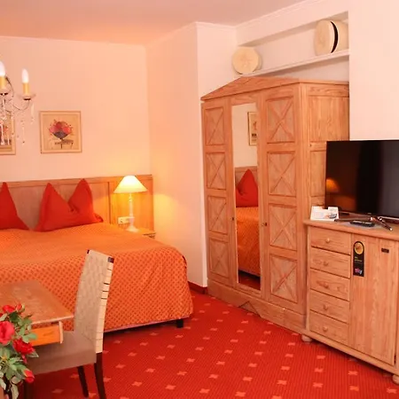 Hotel Romantik Im Roehl