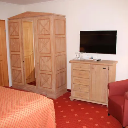Hotel Romantik Im Roehl