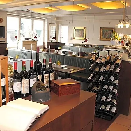 酒店 Romantik Im Roehl 4*