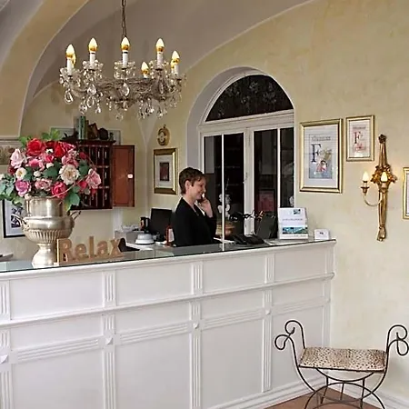 酒店 Romantik Im Roehl 4*